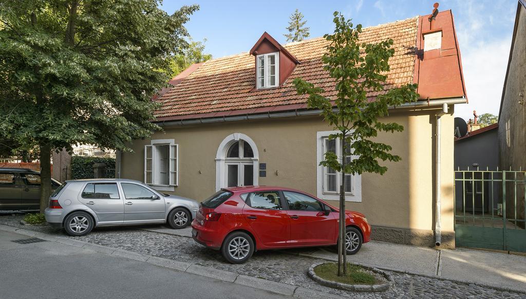 Отель La Vecchia Casa Цетине Экстерьер фото